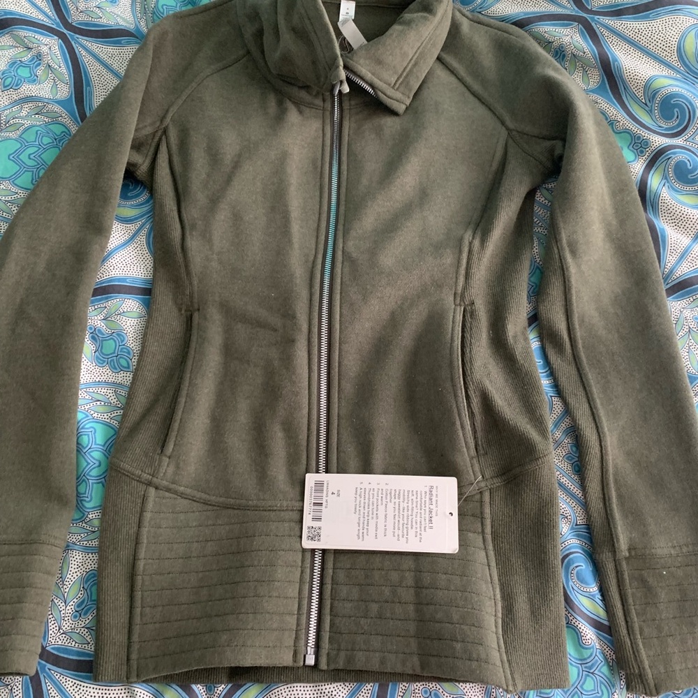 Lululemon Athletica Olive Green Women's Radiant Jacket